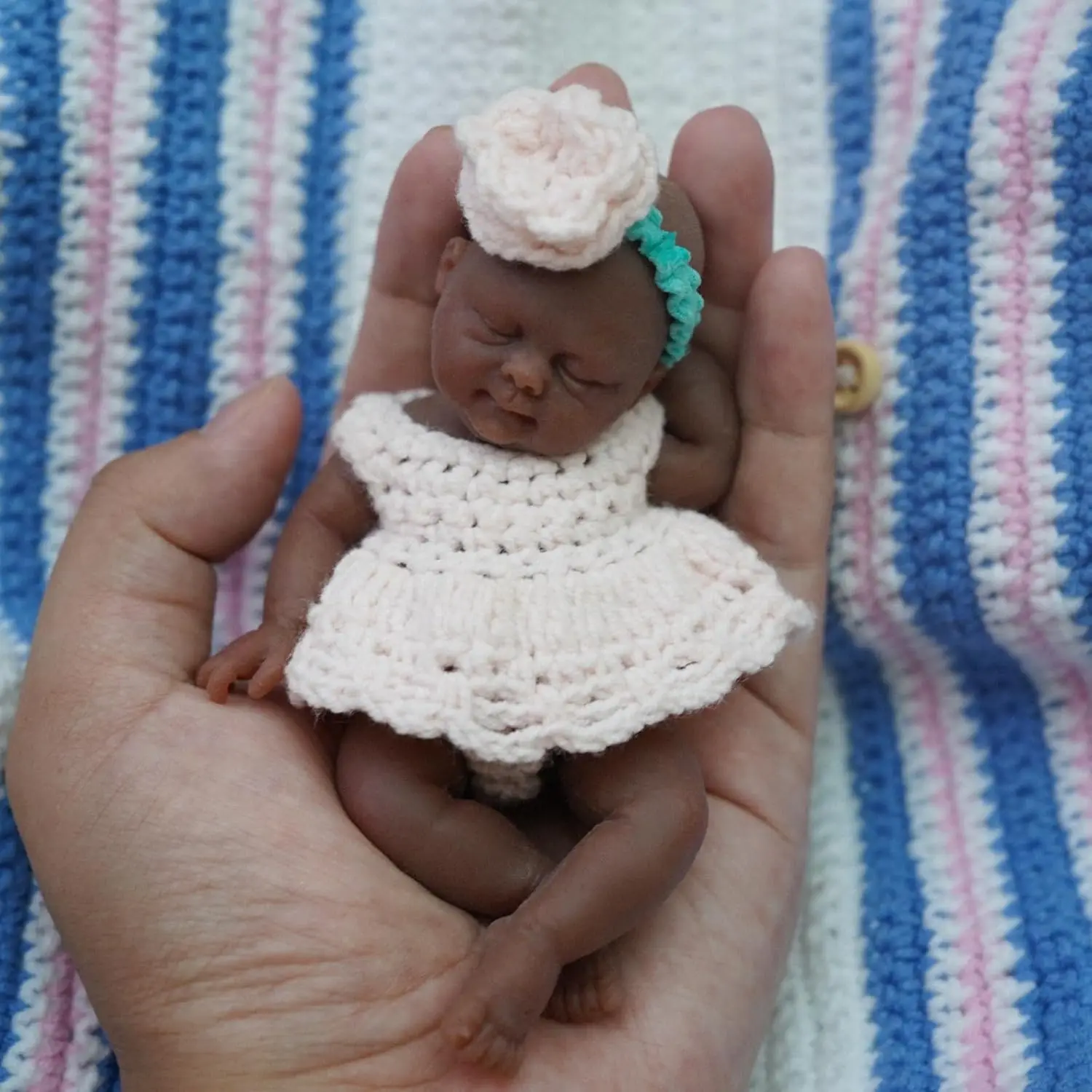 Mini Silicone Reborn Baby Doll 4.5 Inch Full Body Black Girl Emma with Feeding Accessories Collectible Infant Simulation Toy