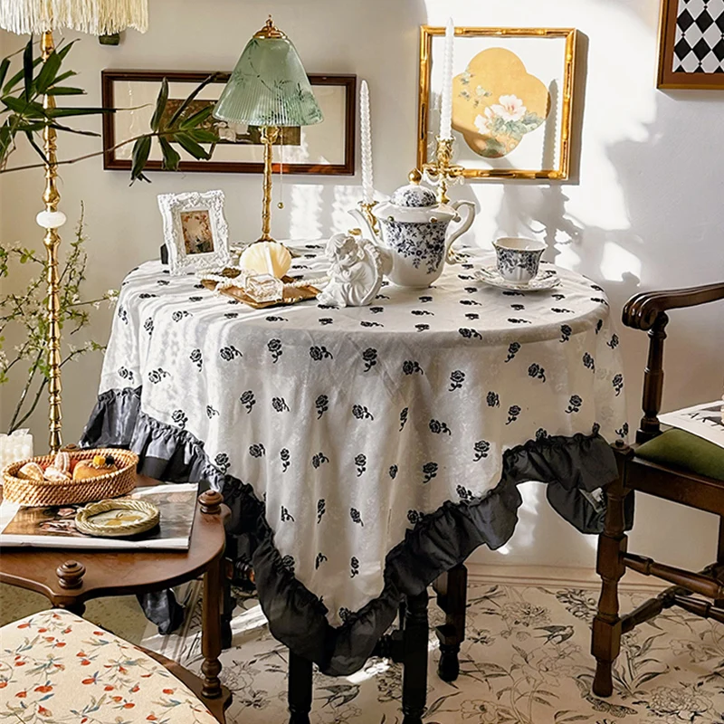 Rectangular Tablecloth for Home Decor, French Romantic Tablecloth, Retro Embossed Black Rose, Diningtable, Coffee, Yarn