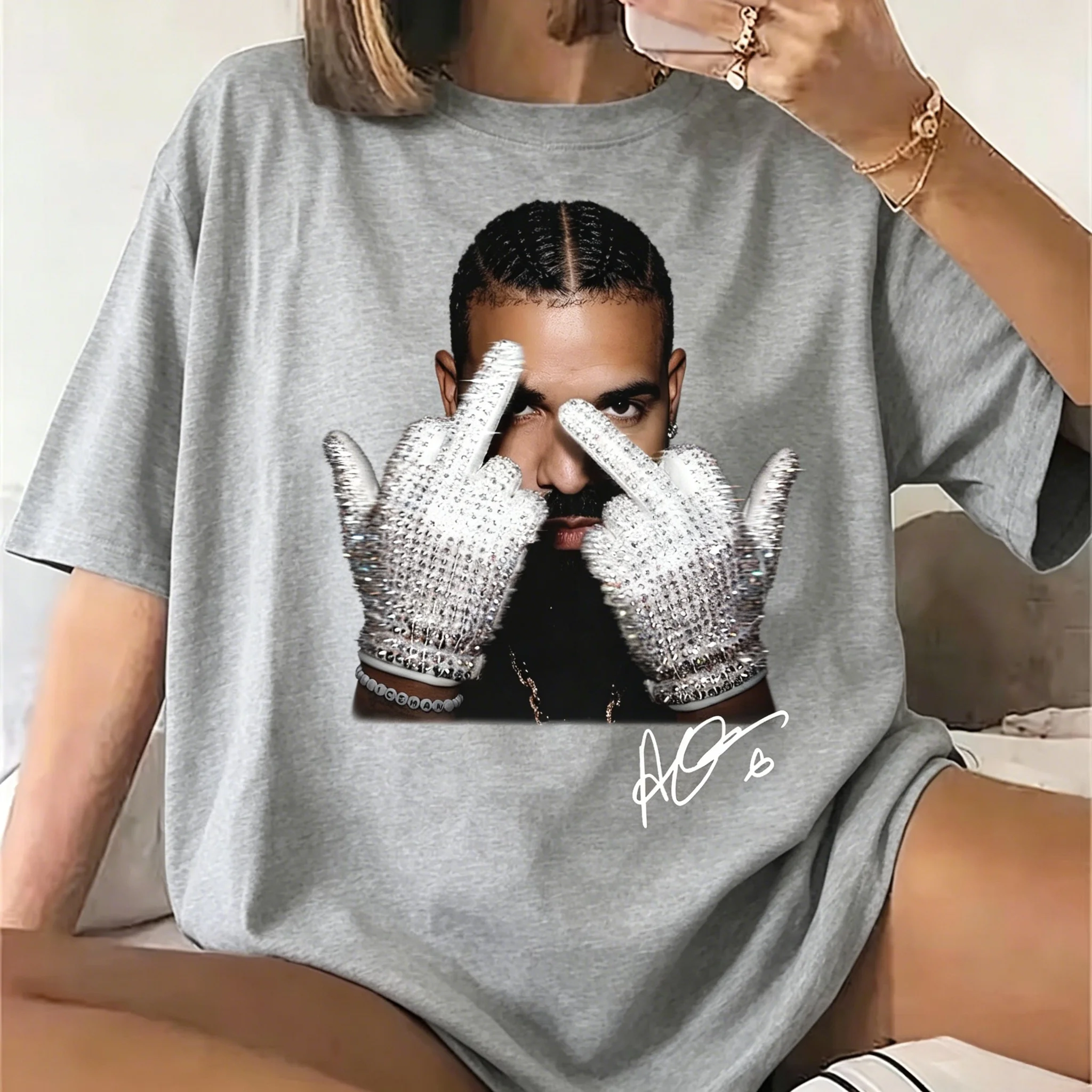 Drake Middle Finger Shirt Rapper Hip Hop Vintage Drake Inspired Cotton T-shirt 2026 Summer Men's Women's Streetwear Y2k Style