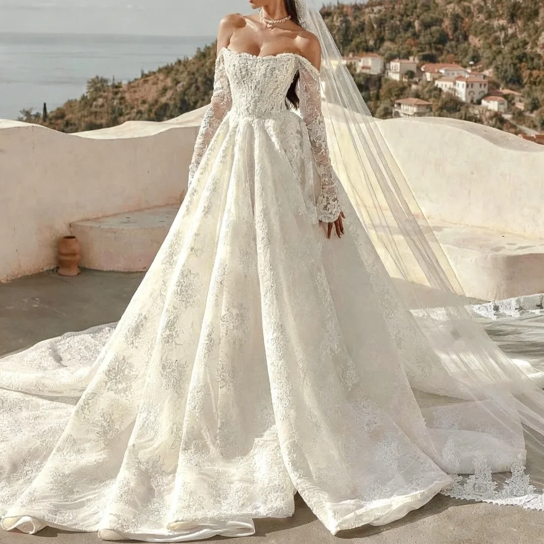 

Customized Lace Wedding Dress Long Sleeve Ball Gown Sweep / Brush Train White Bespoke Bridal Gown
