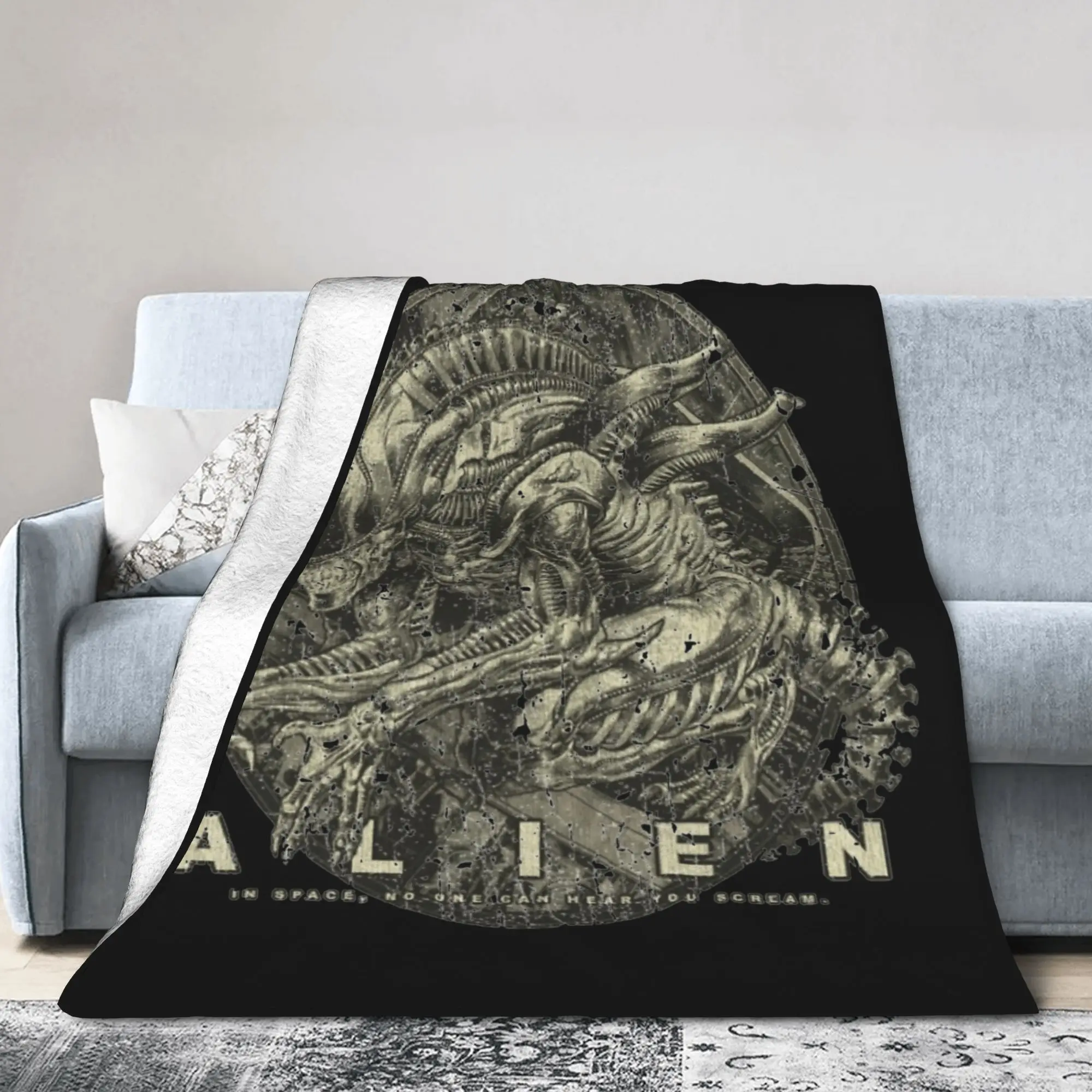 The Xenomorph 1979 Alien Movie Blankets Velvet Printed  Breathable Warm Throw Blanket for Sofa Outdoor Bedspread