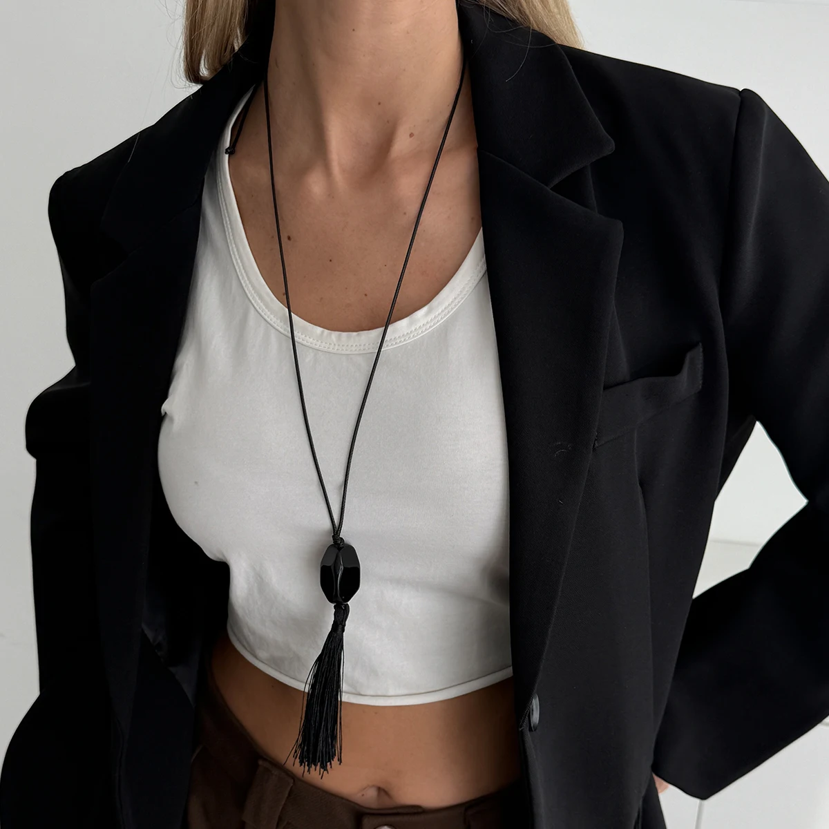 SHIXIN New Trendy Black Acrylic Geometry Pendant Necklace Women Simple Rope Chain Long Tassel Sweater Chain Fashion Jewelry Gift