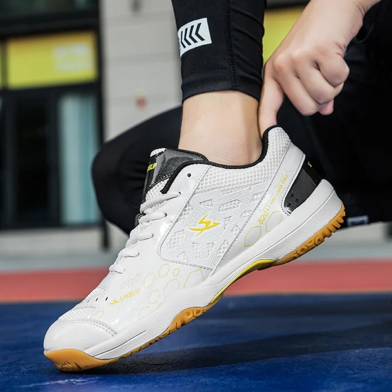 High Quality Unisex Tennis Shoes Breathable Comfort Women Training Sneaker Rubber Sole Non Slip Badminton Shoes Men tennis homme