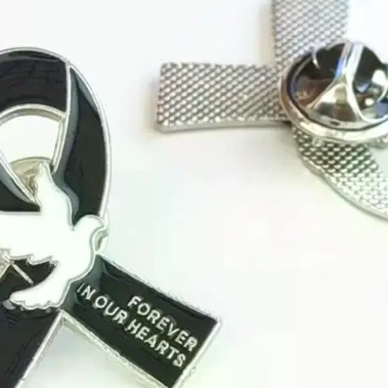Memorial Brooch, Black Ribbon Badge, Clothing Accessory Pin, Black Mourning Badge