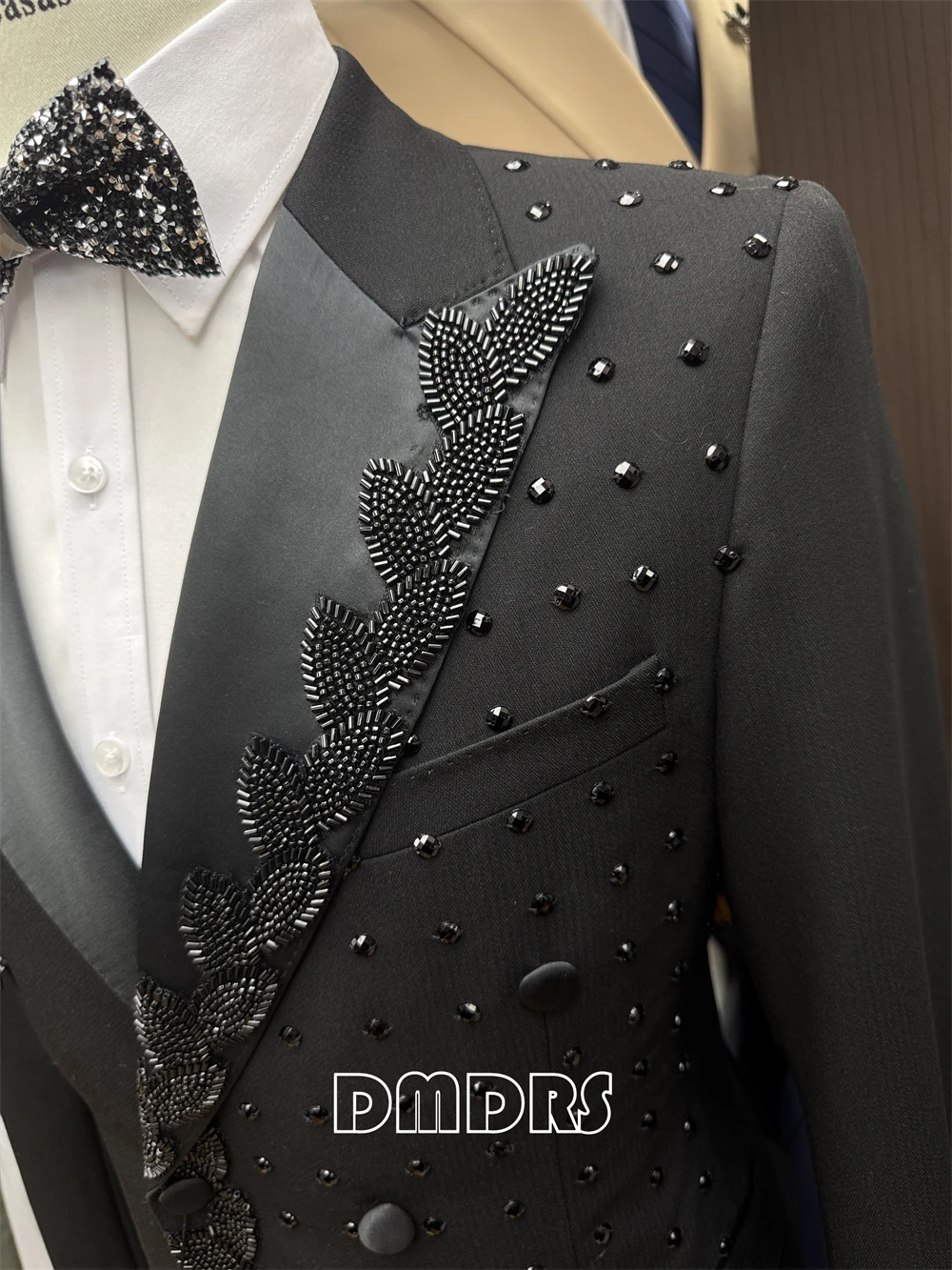 2-piece Luxury Suit Set for Men, Jacket and Pants Double Breasted Suit Blazer Beaded Slim Fitting Costume for Groom