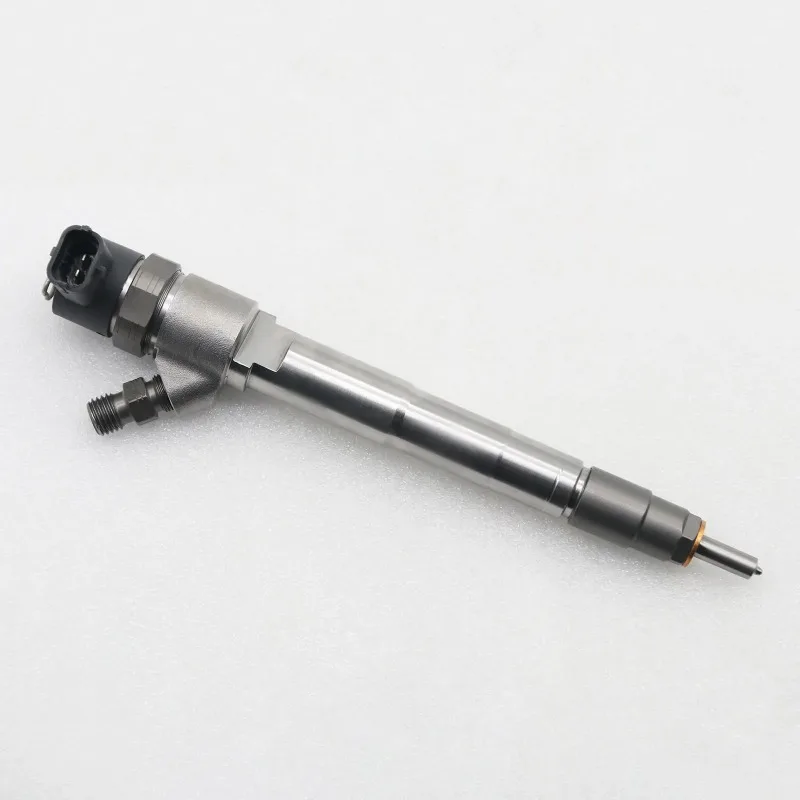 0445 110 376 0445110376 OEM 5285744 0 445 110 376 حاقن وقود السيارة Diessel لـ Cummins ISF2.8-Firefox حاقن عالي الجودة