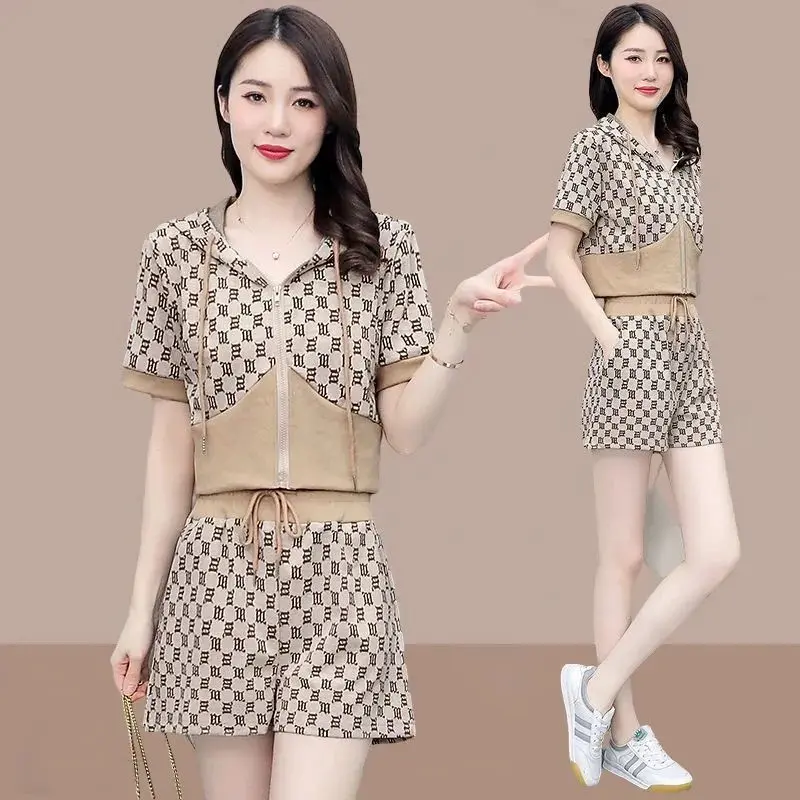 Fashion Suit Women\'s Summer New Korean Large Casual Short-sleeved Shorts Two-piece Women\'s Shorts Set Tracksuit Two Piece Set