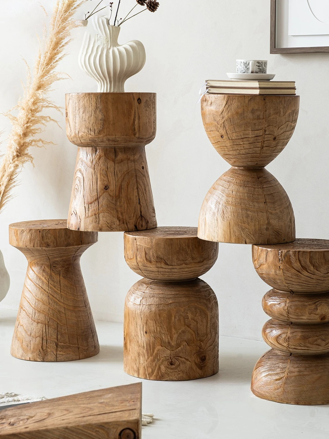 Solid wood pier low seat stool, deep texture tea edge table, retro style ornament in the homestay flower stand, sofa round