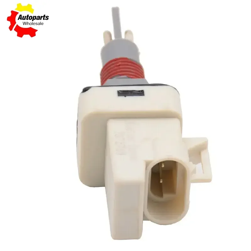 

Excavator Spare Parts QSK38 QSK50 Coolant Fluid Level Sensor 6C458B397AA BC458B397AA 0678195000 2872769 700679