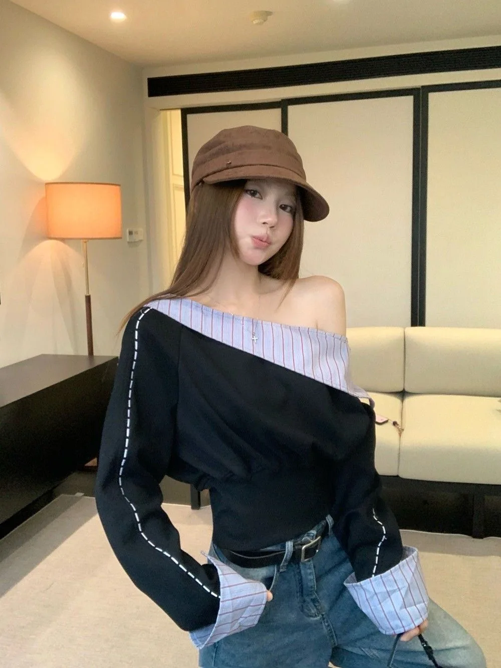 لقطة حقيقية الخريف مصمم كتلة اللون شريط تقسم غير المتماثلة الكتف طويلة الأكمام البلوز المرأة سليم صالح تنوعا Casua