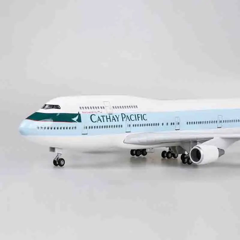 

47CM Airplane Model B747 Cathay Pacific Airline W Light Landing Gears 1/150 Scale Diecast Resin Plane for Collection Gift