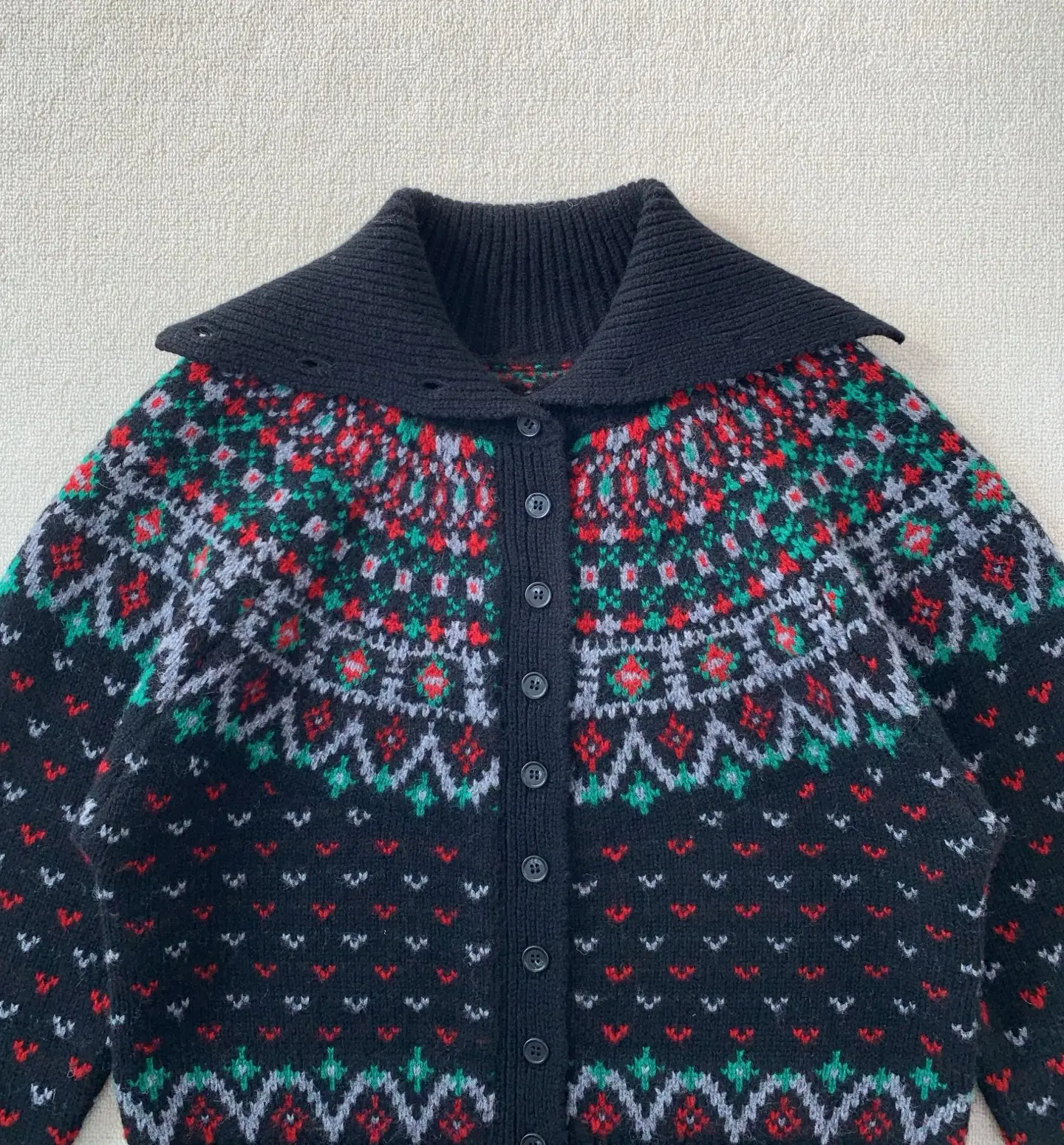 

Colorful Floral Vintage Jacquard Stand Collar Raglan Sleeve Chunky Knit Thick 100% Wool Knit Warm Coat For Women