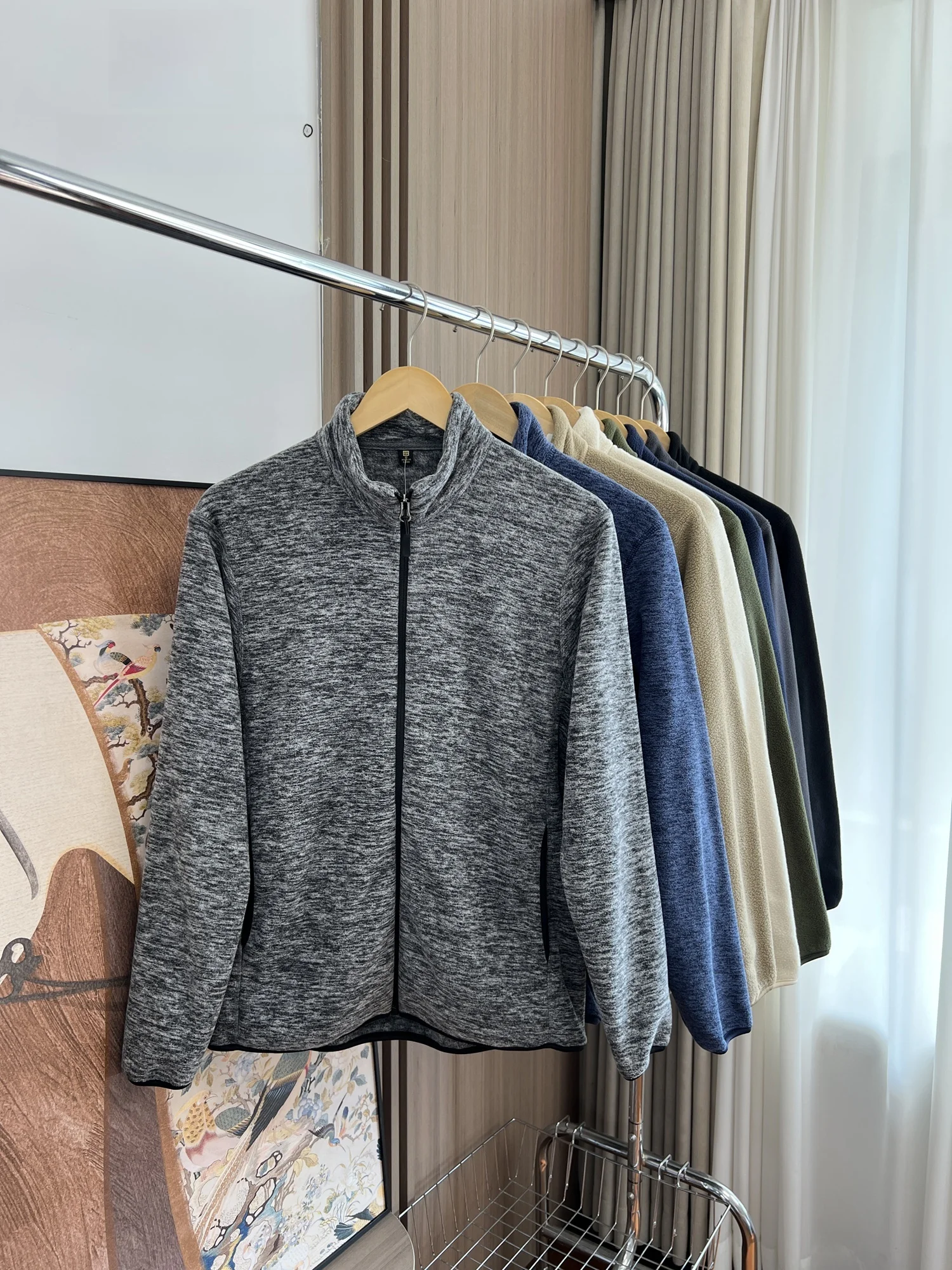 

Мягкая, приятная к телу, разноцветная повседневная флисовая куртка для мужчин: модная городская, дышащая, с длинными рукавами, на молнии