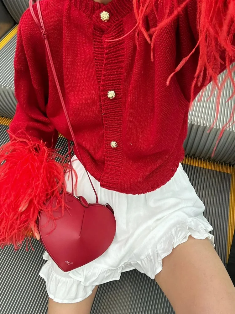 Cárdigan de punto de manga larga con plumas de retazos rojos para mujer, suéter grueso ajustado con cuello redondo, trajes elegantes para viaje