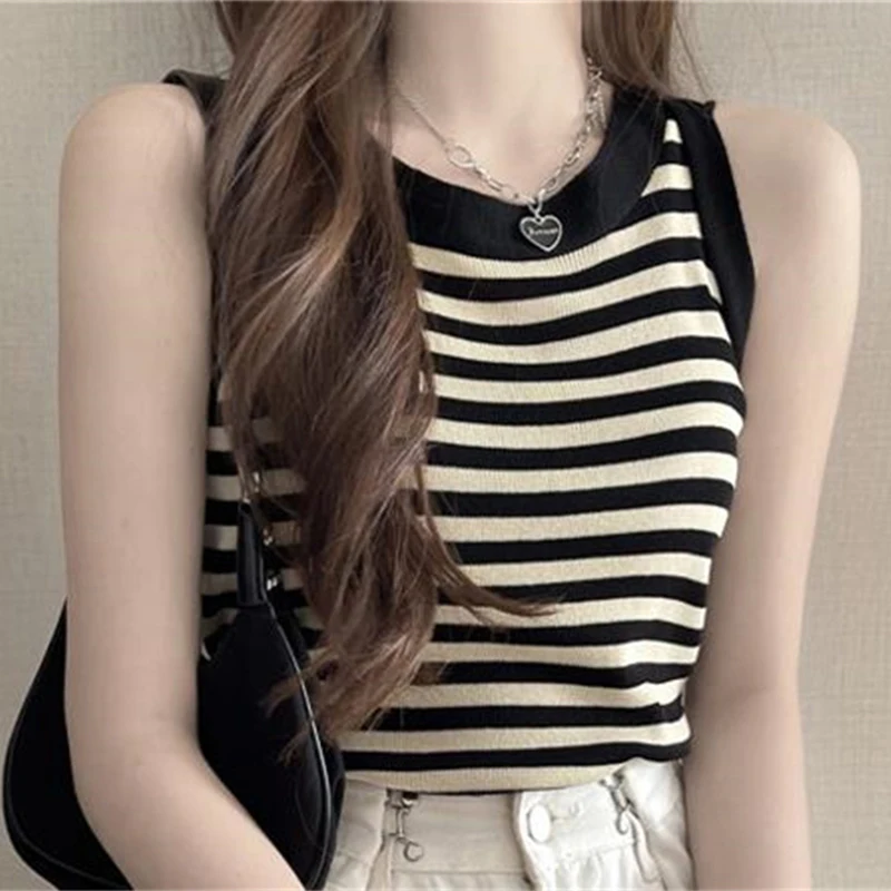 Summer Korean Stripe Knitted Tank Top Women Round Neck Sleeveless Slim Camisole