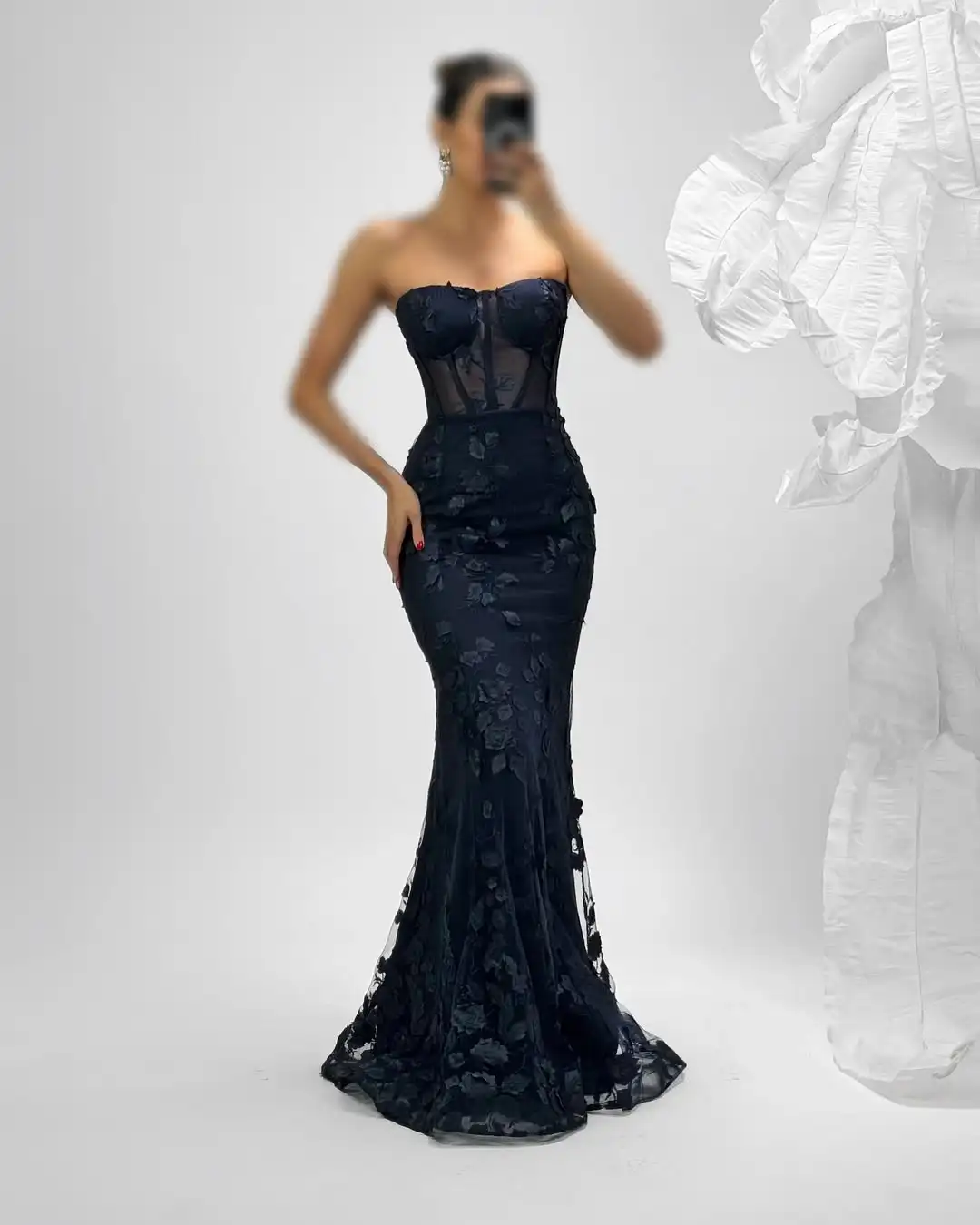 فساتين سهرة بحورية البحر مزينة بالدانتيل من Ofherown بدون حمالات فساتين حفلات الوهم مناسبة خاصة