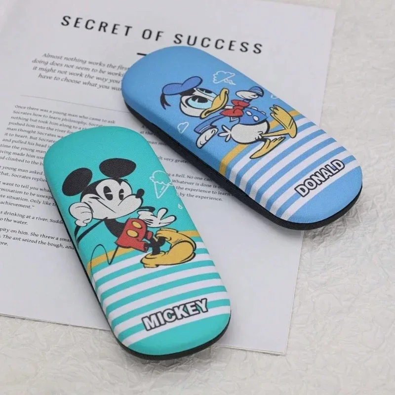 Disney Mickey Stitch glasses case, portable Contact lens case, travel‑friendly, bag‑portable, with cute cartoon patterns view 2