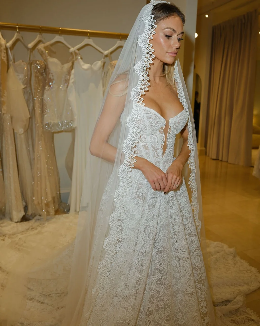 

Lace Weddings Dresses A line Wedding Dress Vestido De Noiva Bespoke Elegante 2025 Vestidos Con Corset Blancos Boda Civil Vintage