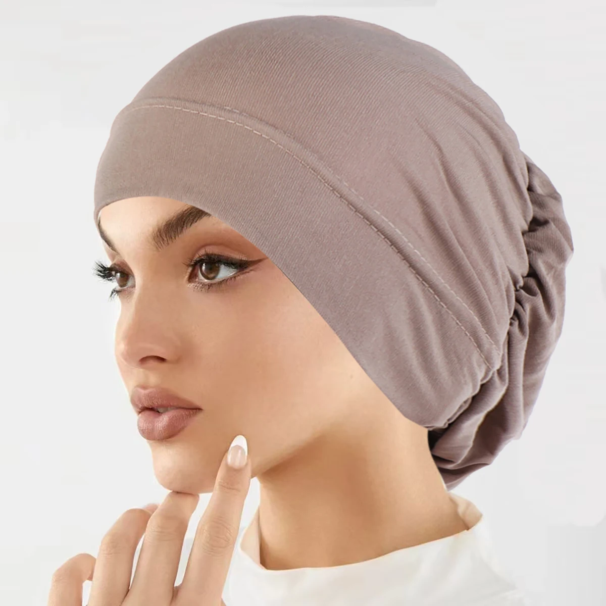 Moda musulmana hiyabs para mujer, turbante elástico suave de Color sólido, gorros para quimio contra el cáncer, gorros, accesorios para el cabello