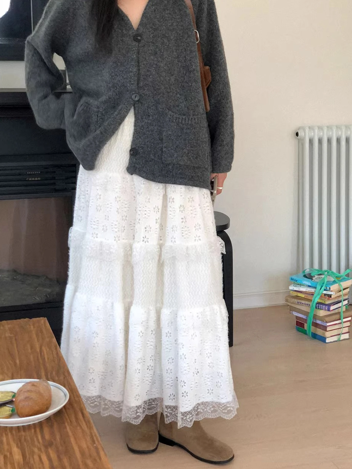 White Lace Hollow out Hook Flower Heavy Work f Skirt Women's Early Spring High Waist Slim Cake Long Skirt Korean Sle