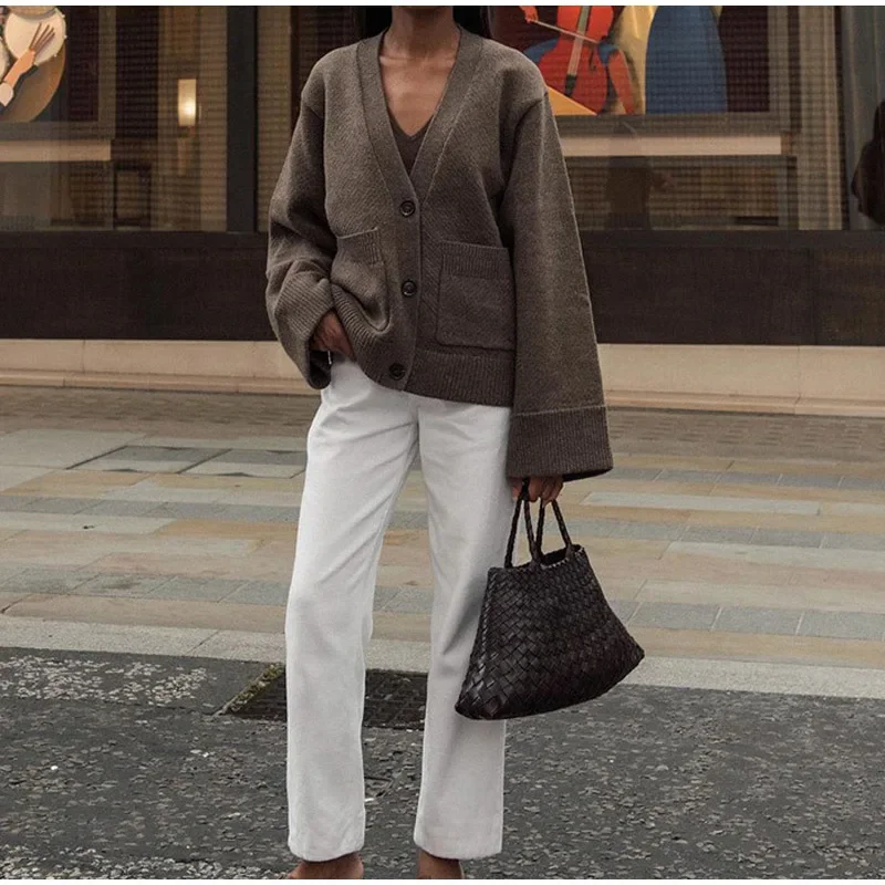 

Женский повседневный однотонный вязаный кардиган с v-образным вырезом, модный однобортный свитер с длинными рукавами, осенняя шикарная женская уличная одежда