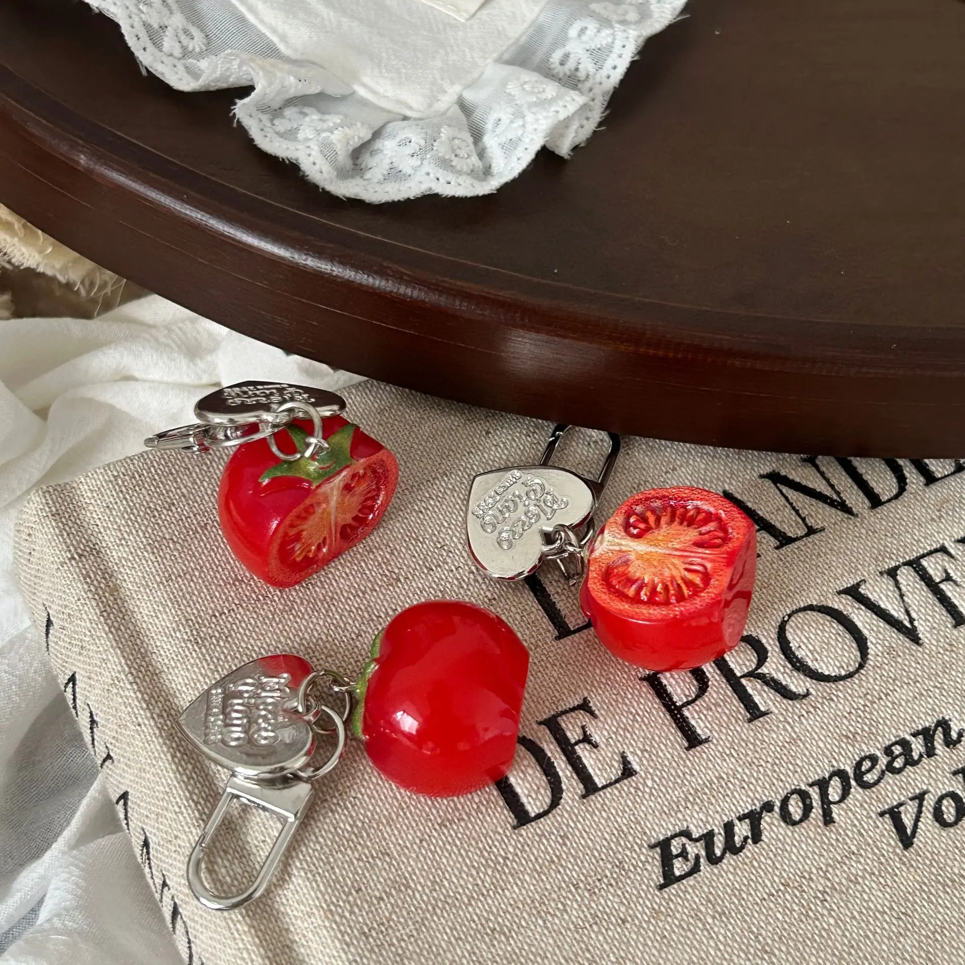 1/3Pcs Realistic 3D Red Tomato Keychain Aesthetic Fruit Key Ring Bag Charm Pendant for Backpack Purse Creative Gift for Adults - view 3