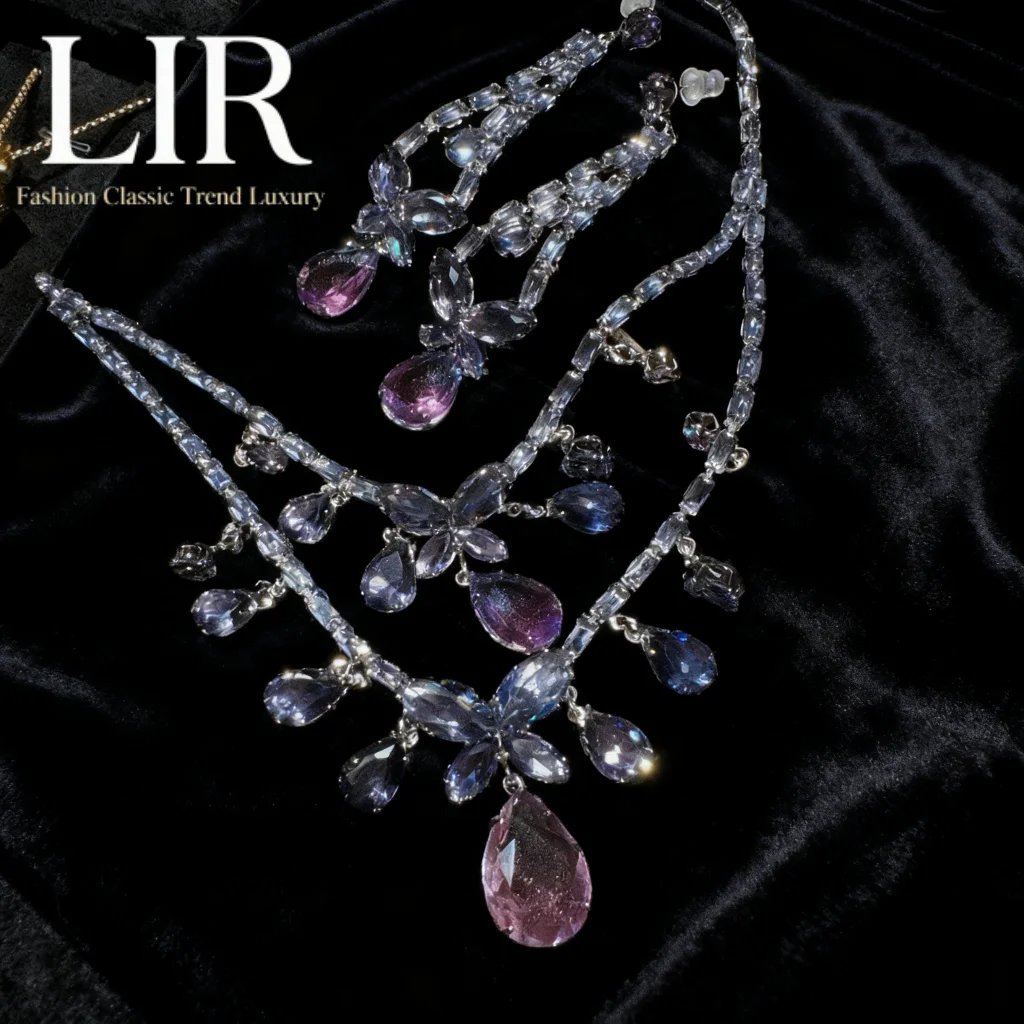 

Элегантный индивидуальный комплект LIR: австрийское винтажное многослойное ожерелье с фиолетовой бабочкой в виде павлина + серьги-капли с градиентом фиолетовой бабочки