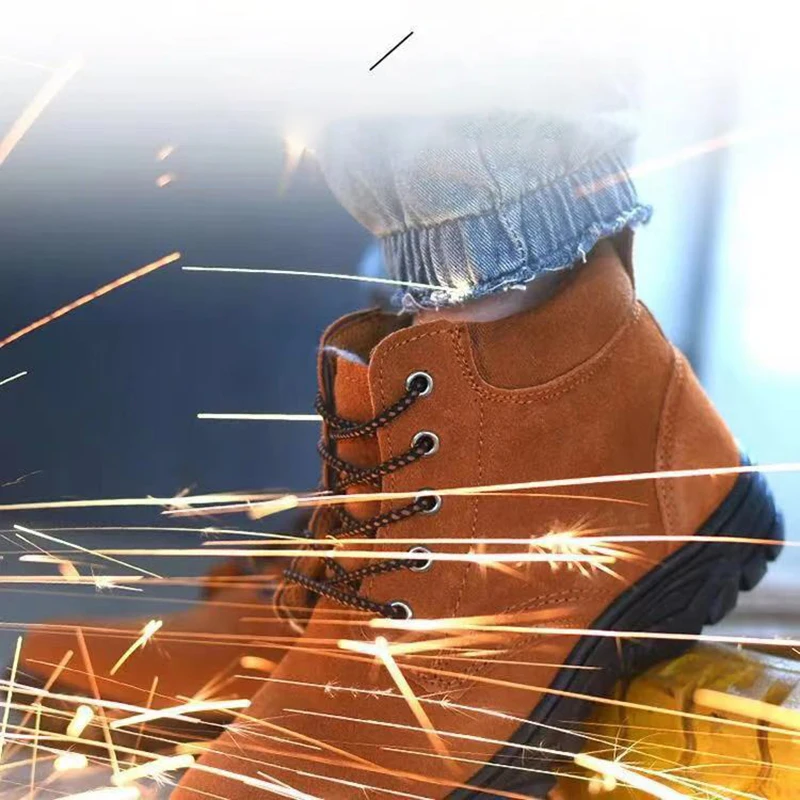 Lightweight Breathable Labor Protection Shoes for Men Steel Toe Cap Anti impact Anti Puncture Electric welder Anti Scald Shoes