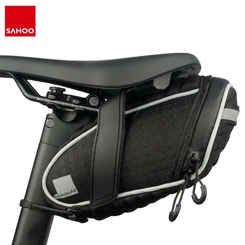 

Streamlined Saddle Bag W/ Light Reflective Piping 0.8L Bicycle Under Seat Pack 3 Mesh Pouches Storage Bag for MTB Road Bike