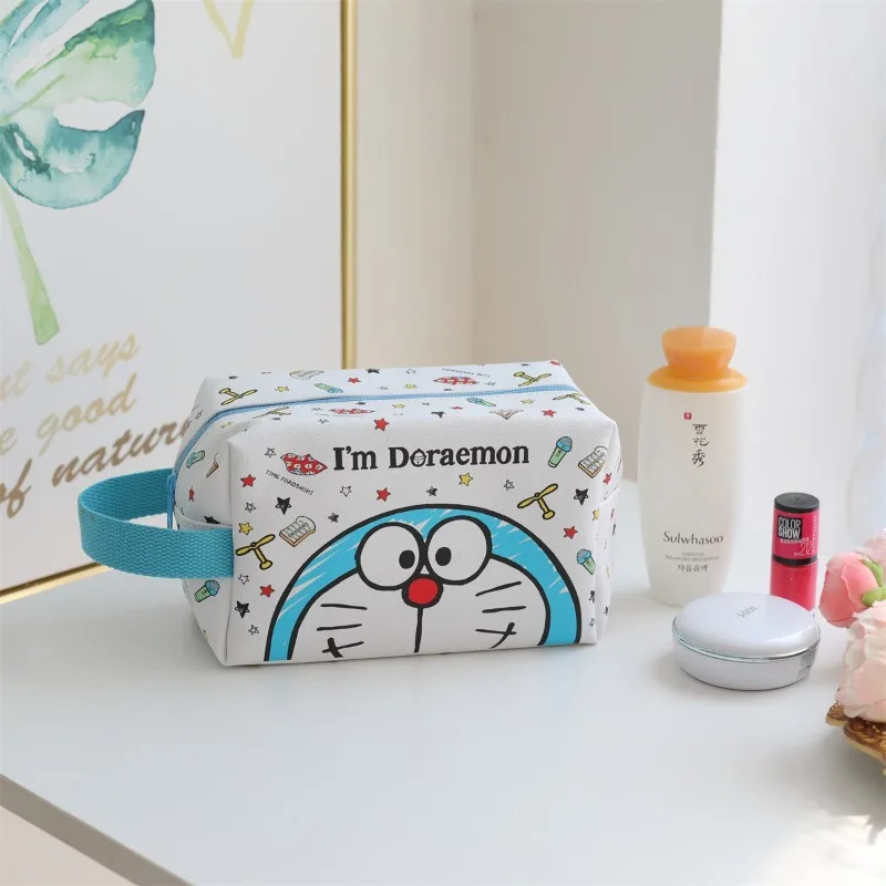 Doraemon dos desenhos animados portátil saco de cosméticos anime viagem portátil zíper saco de armazenamento de maquiagem feminino à prova dwaterproof água sacos de higiene pessoal organizador