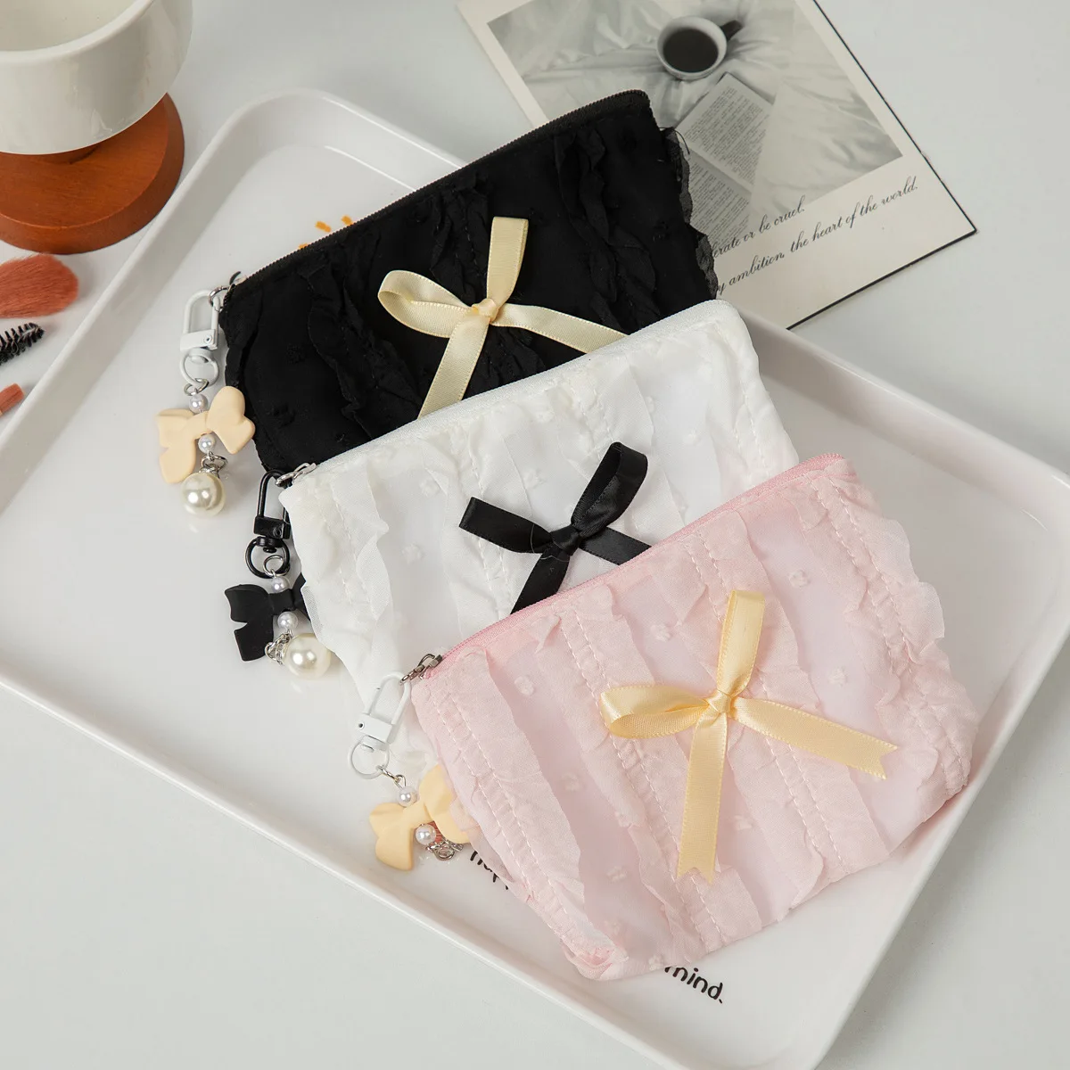 

Women's Bag Lace Pearl Bow Kawaii Cute Makeup Bag Large Capacity Portable Storage Bags Fashionable Trendy Versatile Coin Purses