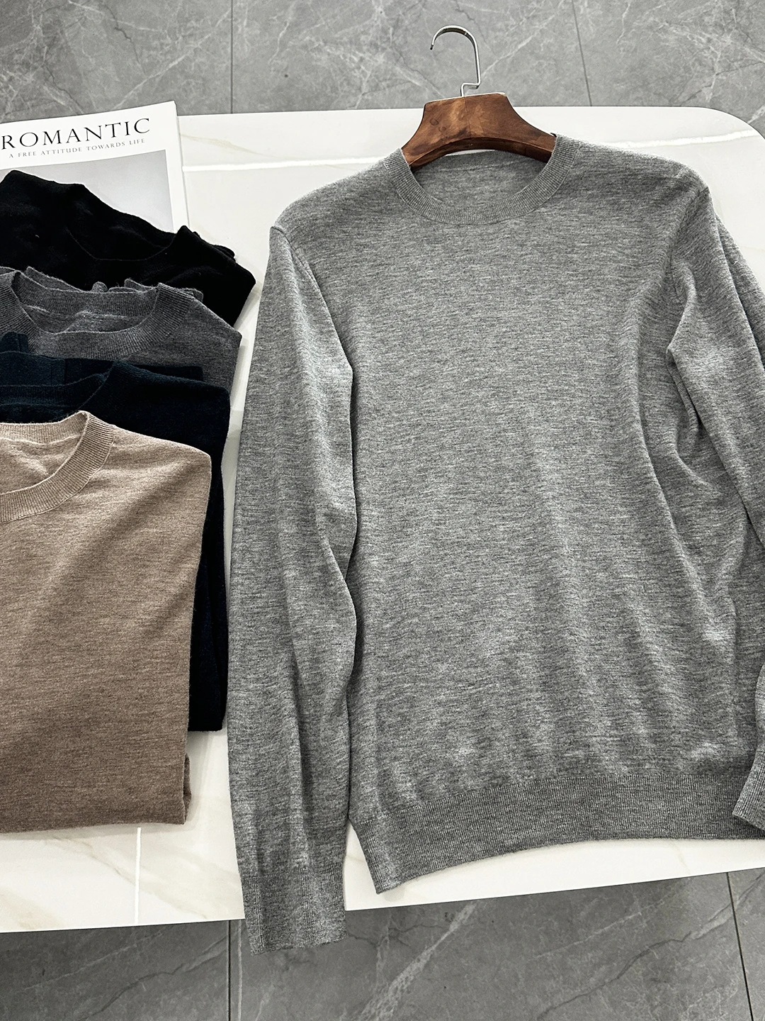 

Мужской цветной трикотаж премиум-класса из мягкой шерсти, тонкий свободный крой, длинный све, круглый, дышащий, удобный, моющийся