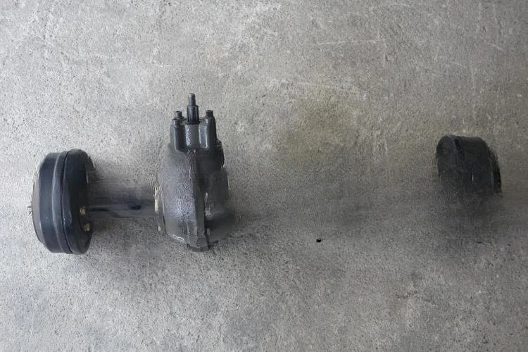 Modified Three-Wheel Four-Wheel Motorcycle Accessories Rear Axle Kart ATV Differential Rear Axle Shaft Drive Drum Brake