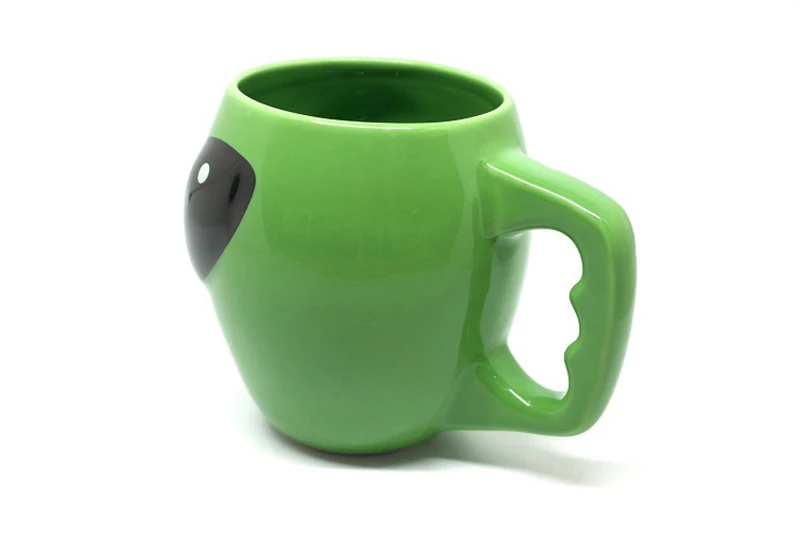 Creative Green Alien Coffee Mugs Cups of Coffee Cup Set Funny Mug Beer Cute and Different Cups Mug for Tea Mugs Free Shipping