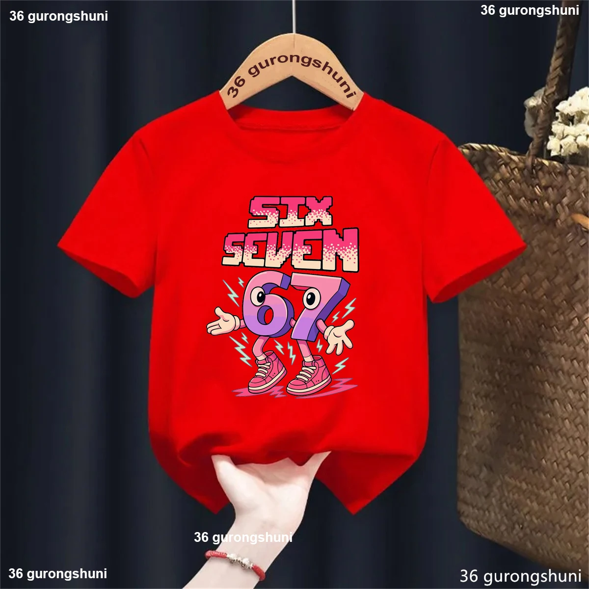 

Итальянская футболка Brainrot 67, футболка с принтом Six Seven Meme, забавная детская одежда для девочек, летние белые/черные/розовые/красные/синие футболки, топы