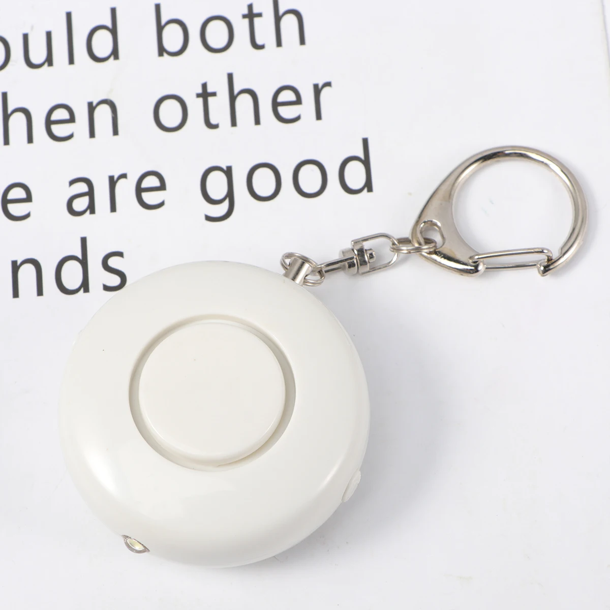 

Emergency Alarms Round Electronic Personal Loud Panic Security Keychain Alarm Anti-Attack Sensors (Black)