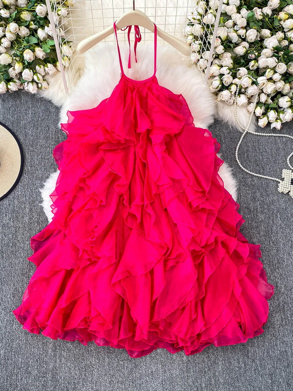 Vestido de Verão Sexy Sem Costas com Alças no Pescoço, Saia de Tule de Cintura Alta Estilo Coreano, Saia em Camadas Cor Pura ...