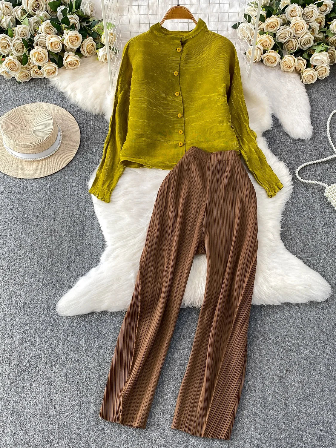 

Retro Sli Pleated Elastic Neline round High Waist Slim Fit Two Piece Set Casual Commute Spring Summer Women's Faion