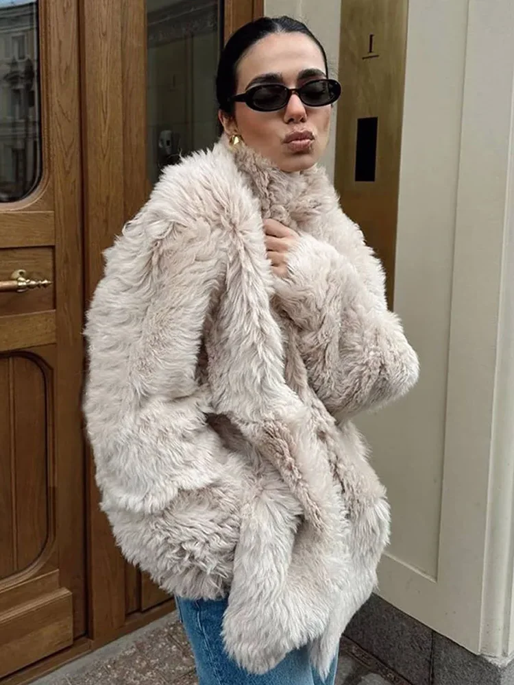

Women Stand Collar Faux Fur Jacket Luxury Single Breasted Loose Fit Short Coat Fashion Ladies Winter Daily High Street Outerwear