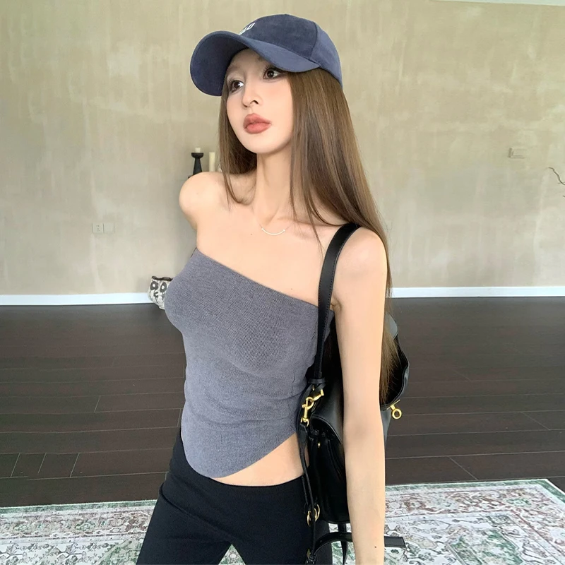 Modny elastyczny top tuba damski na lato, nowy, słodko-pikantny styl, uniwersalny top podkreślający temperament.