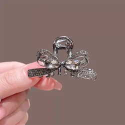 Black Hair Clip Claw  For Women Girls New Fashion Shiny Korean Style High Elasticity Ponytail Holder Metal Grab Clip Accessories