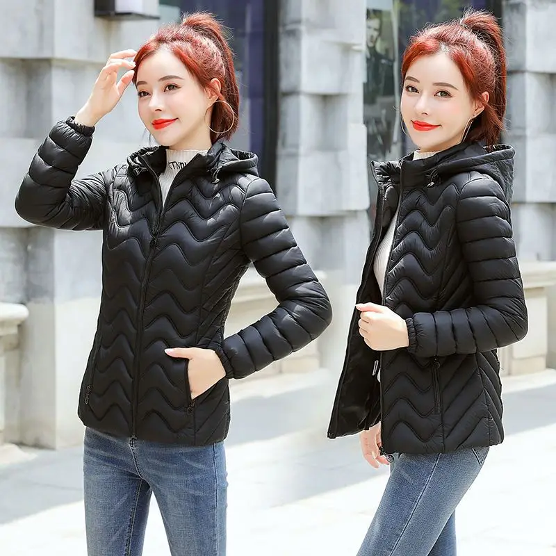 Fashion 2023 New Winter Down Cotton Jacket Women Outerwear Autumn New Short Lightweight Korean Hooded Student Coat Female Parka