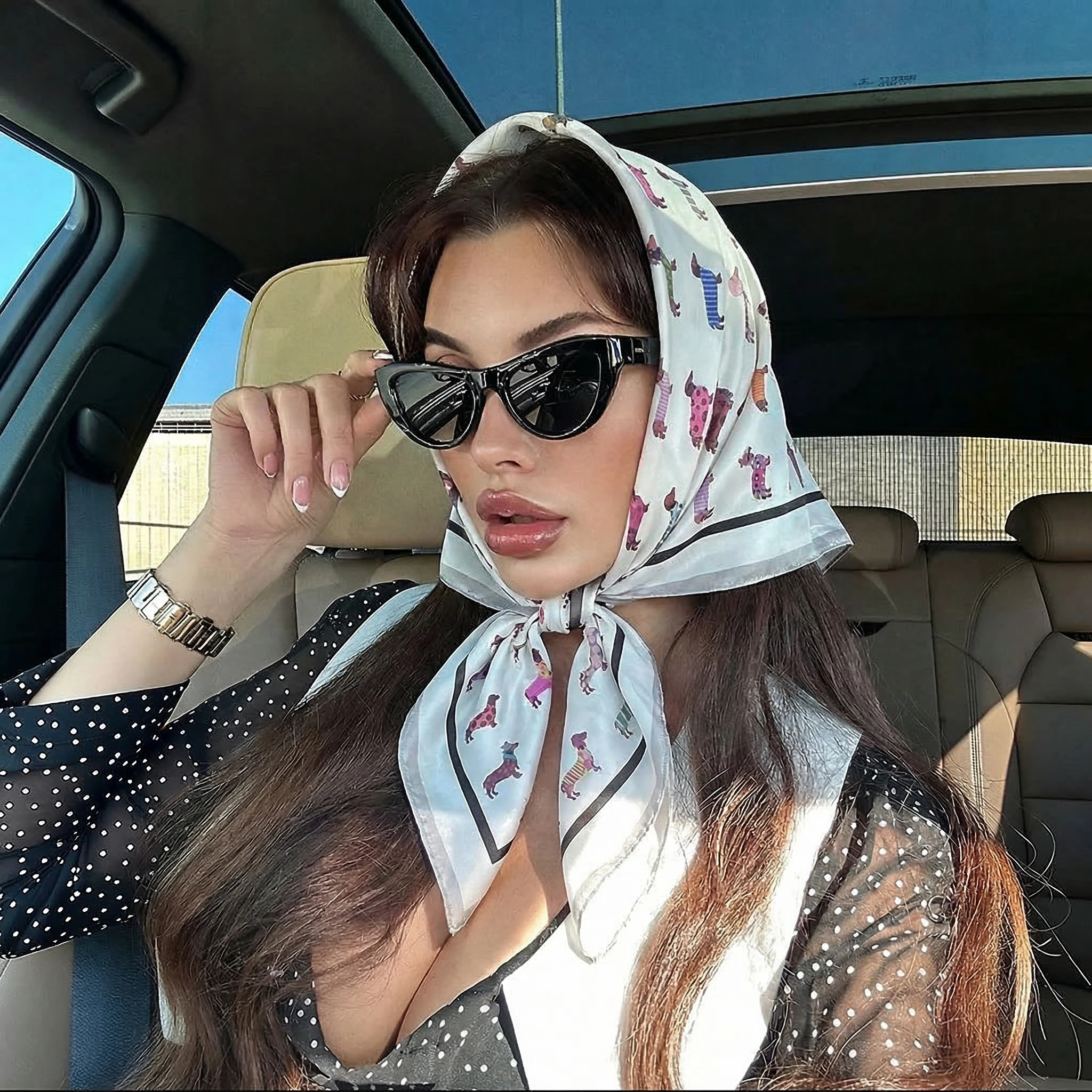 

Элегантный шелковый платок с принтом лошади для женщин: мягкий атласный шейный платок, лента для сумки, женский фулярд, повязка для волос