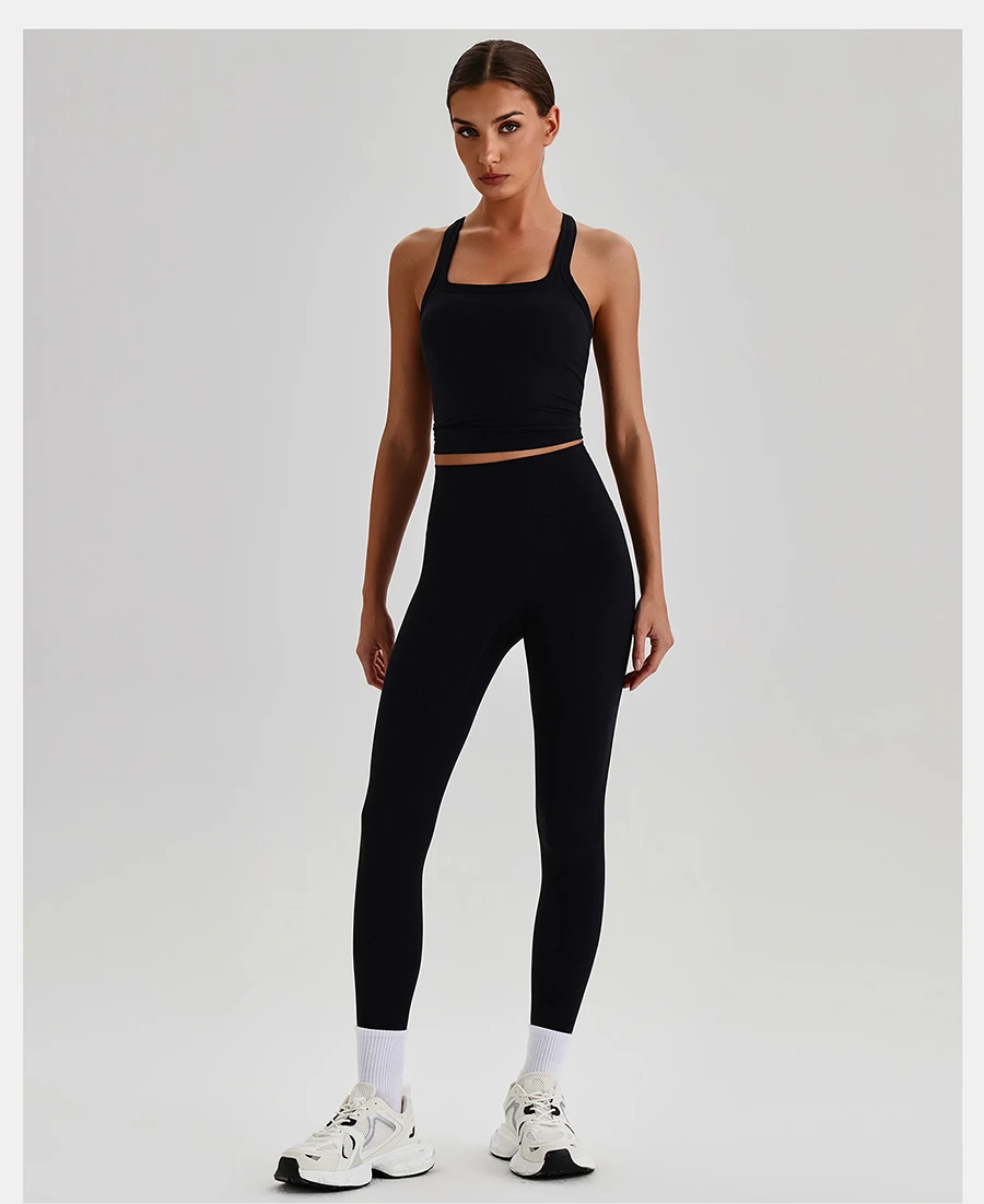 Butterweiches 2-teiliges Yoga-Set für Damen: Trainingskleidung mit gepolstertem Cross-Back-Tanktop und High-Waist-Leggings mit Po-Lifting-Effekt – Sportbekleidung für das Gym – Detail 4