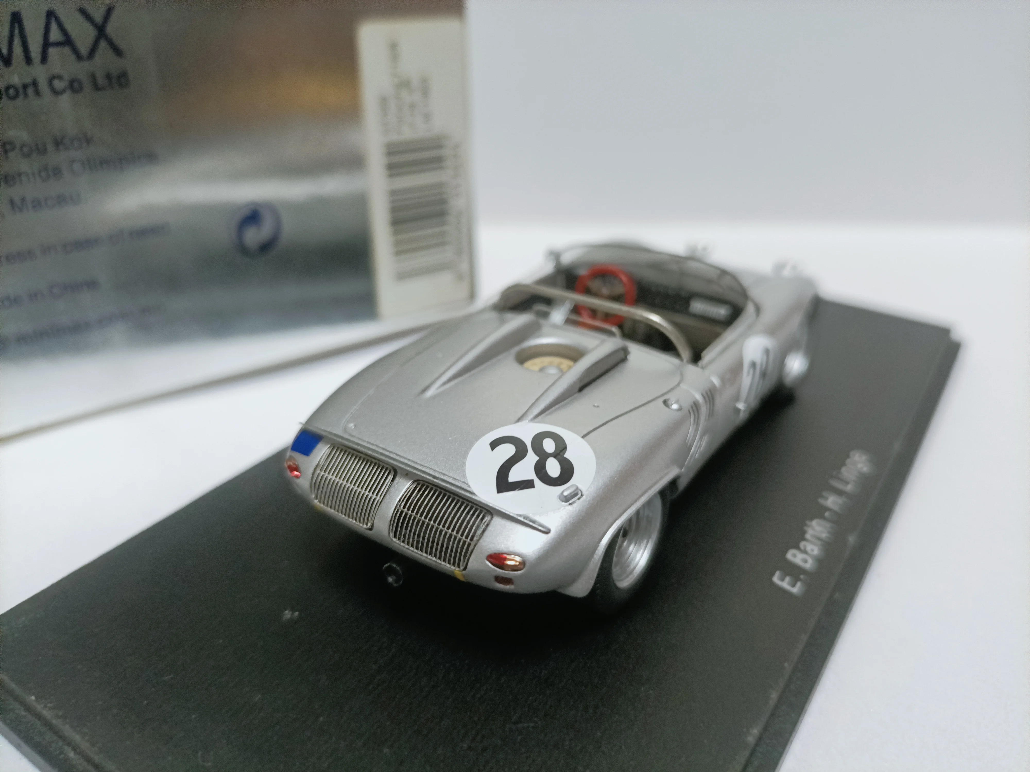 سبارك 1 43 بورش لو مان رالي سيارة موديل بورش 718/8 8th LM 1963