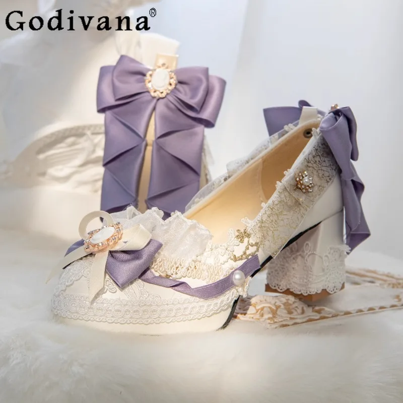 زهرة لوليتا التصميم الأصلي أحذية الفتيات اليدوية القوس جولة رئيس لو أحذية المرأة الصيف الدانتيل عالية الكعب الجلود مضخات