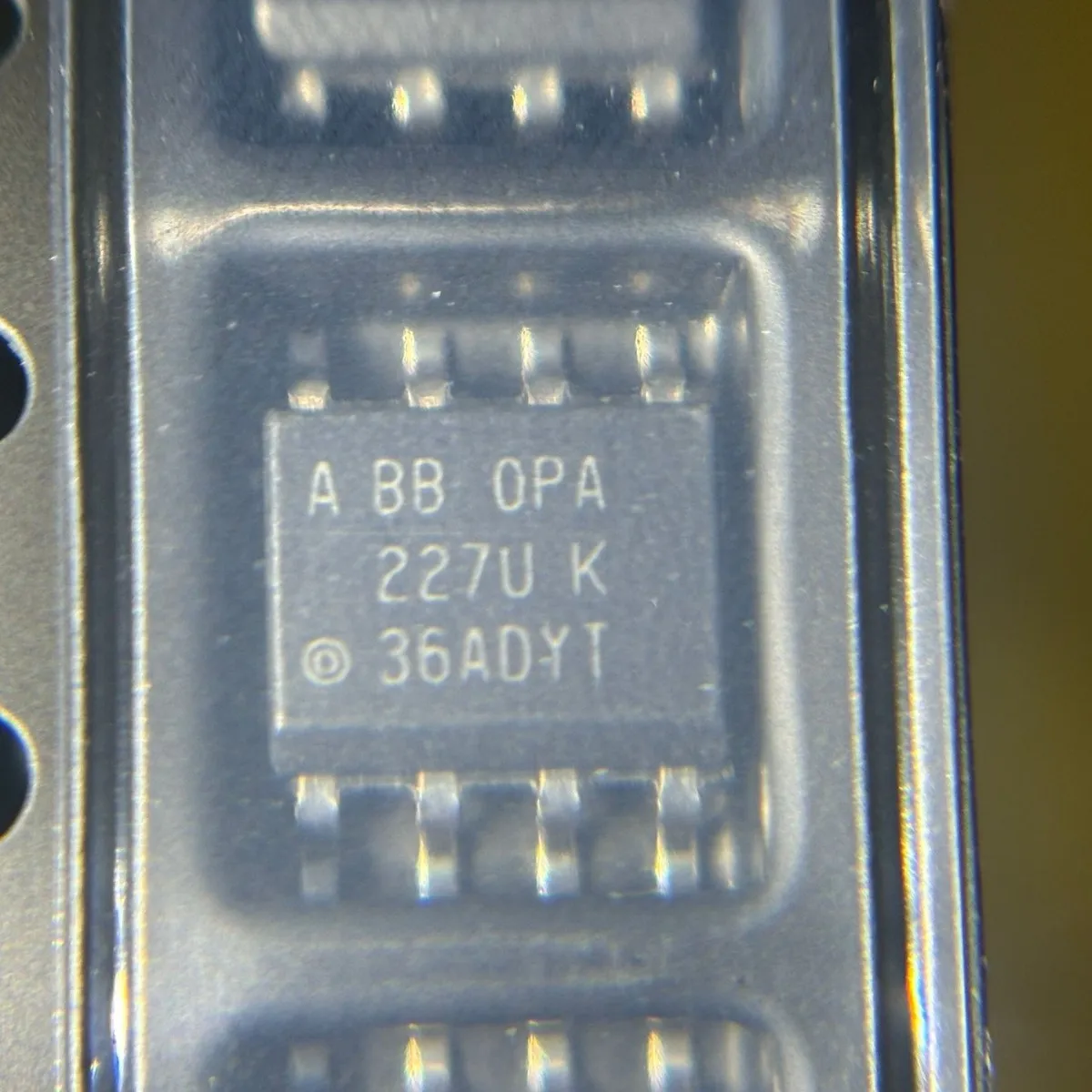 

Original genuine OPA227UA 2K5 silk-screened 227U high-precision operational amplifier chip SOIC-8 IC chip integrated circuit