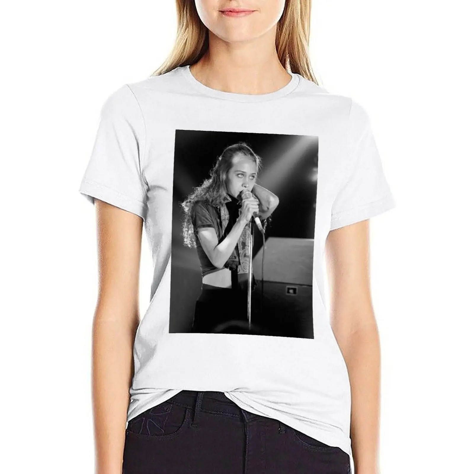 

Apple Fio T-shirt funny tops funny t shirts for Women