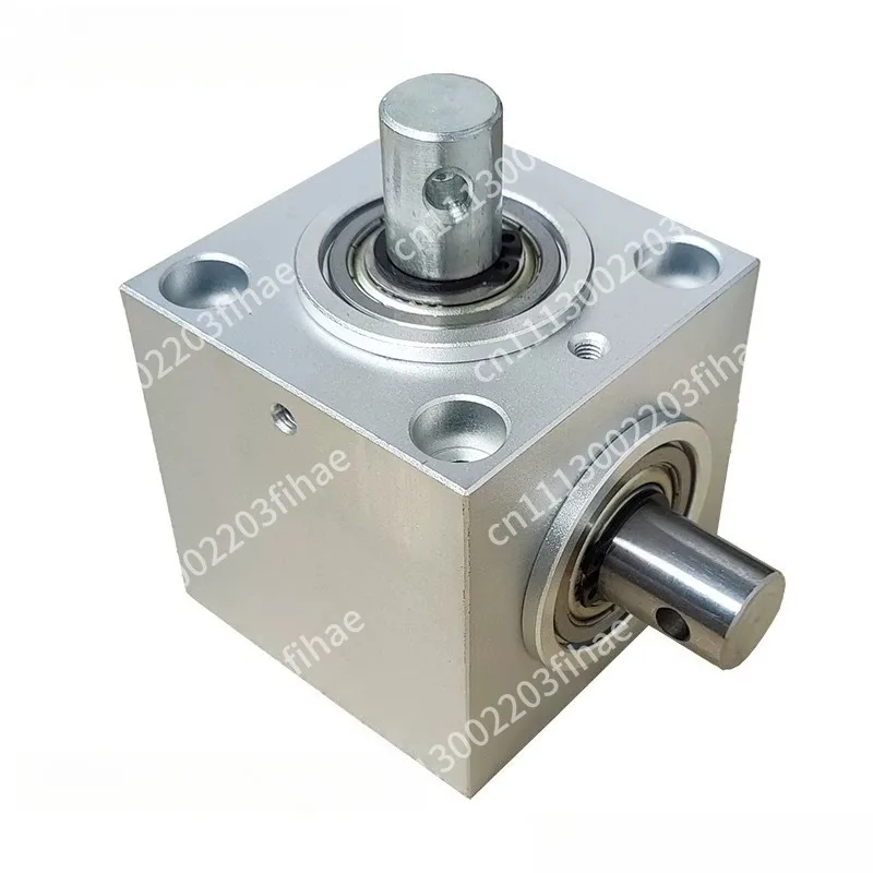 Vertical Right Angle Steering Gear Model 1520W 90 Degree Commutator, Vertical Axial Mount