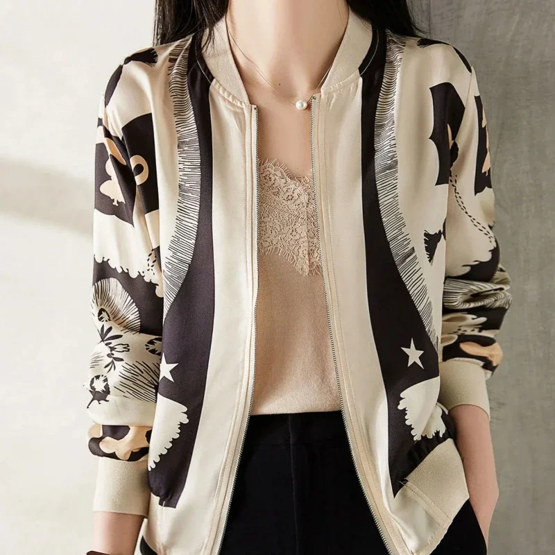 

Short Graphic Bomber Jacket for Women Korean Style High Quality Vintage Baseball Aviator Coat Woman Trend 2024 Casual Youthful